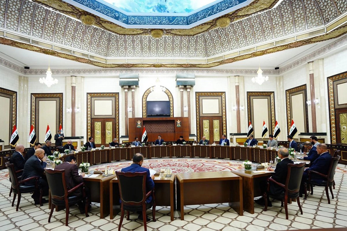ضباب على الطريق