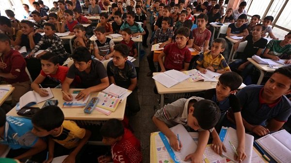 تأجيل الدراسة... قرار يكشف أزمة التخطيط