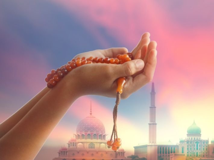 الدعاء-بصالح-الأعمال.jpg