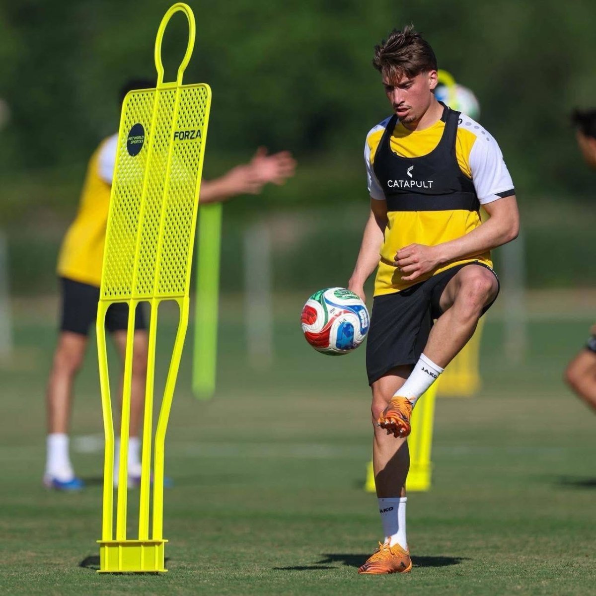 المنتخب_معسكر.jpeg