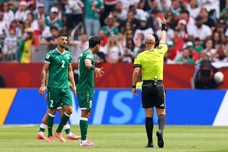 فيفا يفرض غرامة مالية على المنتخب العراقي بسبب العقوبات الانضباطية في مونديال 2026