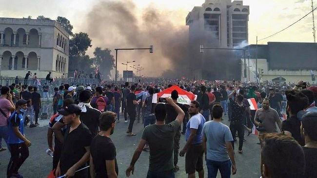 بين وهم "أهل السلطة" وحقيقة المقاومة: تفكيك مغالطة إدارة الحكم في المنطقة
