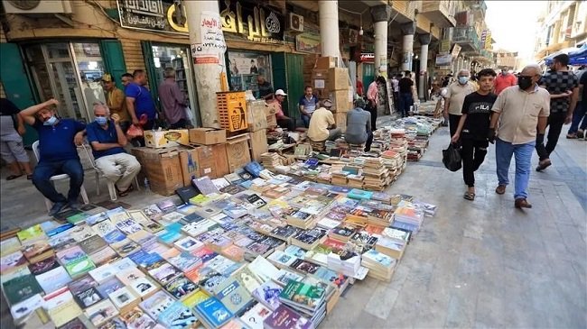 المتنبي.jpg