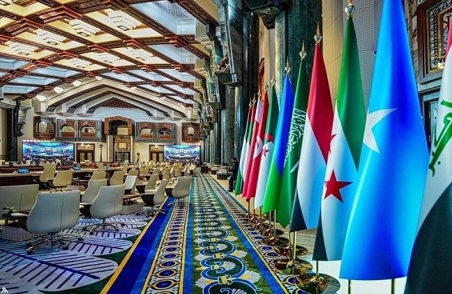 الجامعة العربية بين القديم والحديث