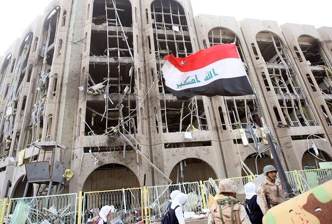 «الدولة الغائبة»: نحو إطار نظري لفهم أزمة الدولة في العراق بعد عام 2003