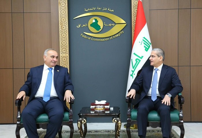 النزاهة وهيئة الاستثمار تبحثان تعزيز بيئة الأعمال وحماية المستثمرين من الفساد والابتزاز