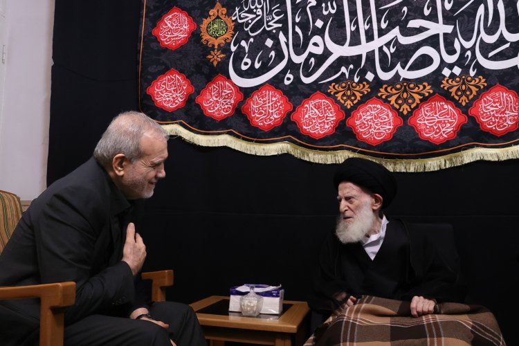 الرئيس الإيراني ينعى المرجع السيد موسى الشبيري الزنجاني